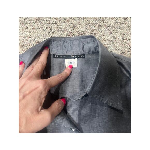 Jenne Maag Silver Gray Metallic Blouse Top Button Down Fitted Elegant Size M - Picture 3 of 7